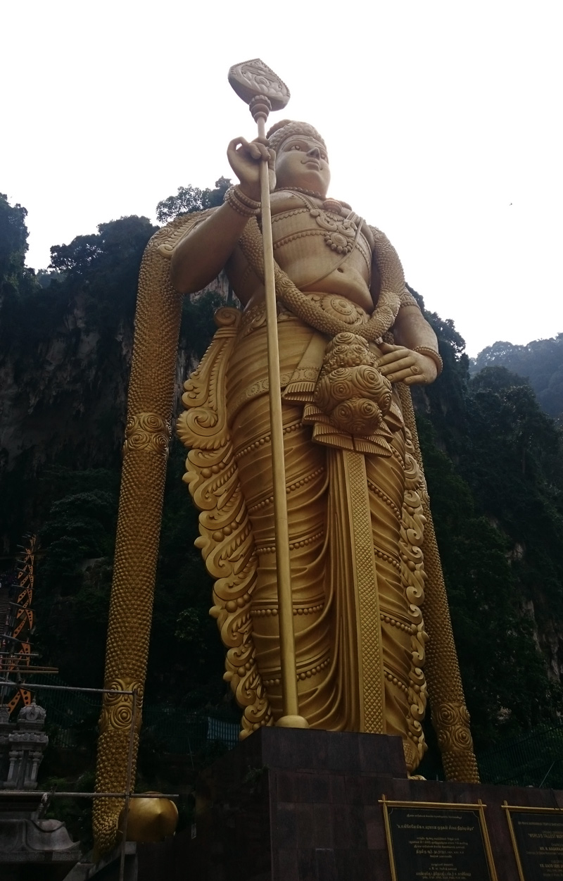 マレーシア　バトゥケイブ ムルガン神-Batu Caves-