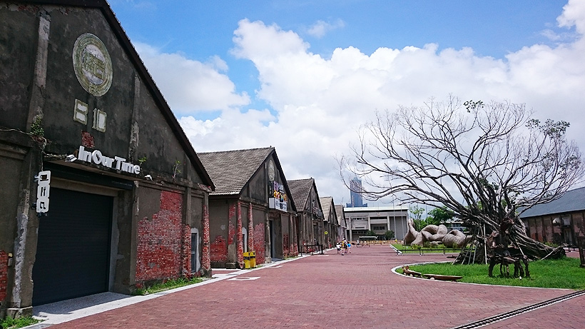 台湾・高雄市（Kaohsiung）倉庫